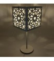 Lampe de table minimaliste treillis arabe - géométrie arabe - couleur blanche - modèle Mukaeab