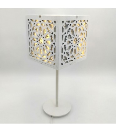Minimalistische Tischlampe Arabisches Gitter - Arabische Geometrie - Weiße Farbe - Mukaeab Model