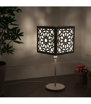 Minimalistische Tischlampe Arabisches Gitter - Arabische Geometrie - Weiße Farbe - Mukaeab Model