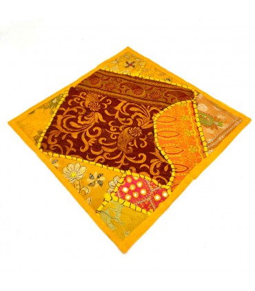 Funda Cojín Pathwork - Recortes Sari - Artesania India - Modelo Jaudein