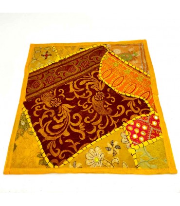 Funda Cojín Pathwork - Recortes Sari - Artesania India - Modelo Jaudein 40x40cm