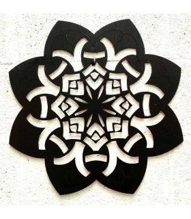 Cuadro Decorativo Celosía Madera Negro Satinado - Decoración Celta - Corte Láser - Modelo Fasayfisa- 50 x 50 cm