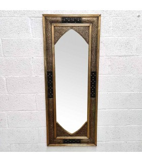 Marokkanischer goldener Spiegel 150 x 60 cm Kunsthandwerk aus geschnitztem Holz und geprägtem Metall Ainun-Modell