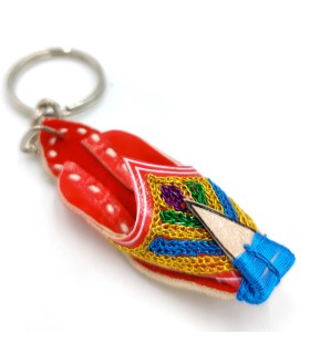 Handgefertigter Schlüsselanhänger in Form eines offenen Schuhs – verschiedene Farben | Einzigartiges Souvenir aus Pakistan und I