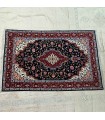 Alfombra Persa Isfahan de Diseño Floral - Artesanía Excepcional del Medio Oriente