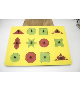 Puzzle con 12 Piezas de Celosía Árabe