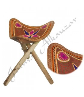 Taburete - Tripode Desmontable - Cuero Bordado