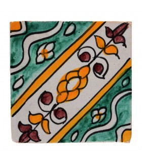 Al-Andalus - 10 cm - several designs - handcrafted tile - model 21