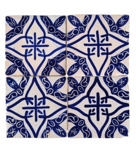Al-Andalus - 10 cm - several designs - handcrafted tile - model 23