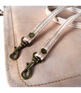 Bolso Cuero Artesanal - De Mano o Para Colgar - 2 Compartimentos - Cierre Fácil - Varios Colores - 31 cm