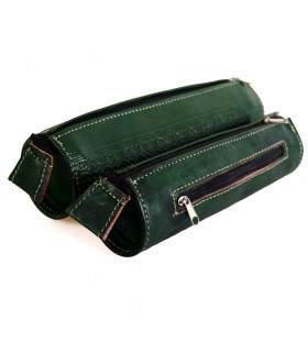 Game 2 leather cases - great quality - fine finishing - 2 measures - model there