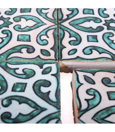 Al-Andalus - 10 cm - verschiedene Designs - handgefertigte Fliesen - Modell 31